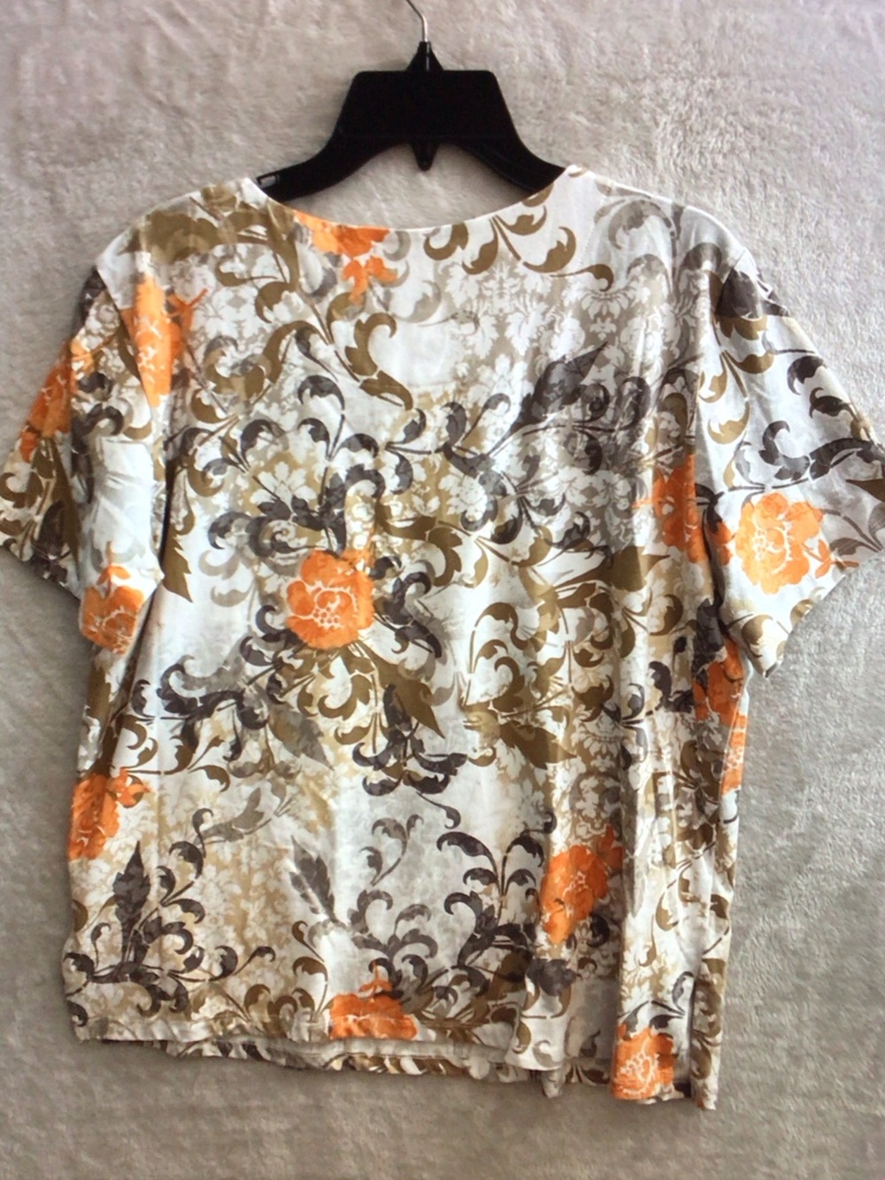 Alfred Dunner White Floral Short-Sleeve Blouse with Orange Accents - Picture 2 of 6